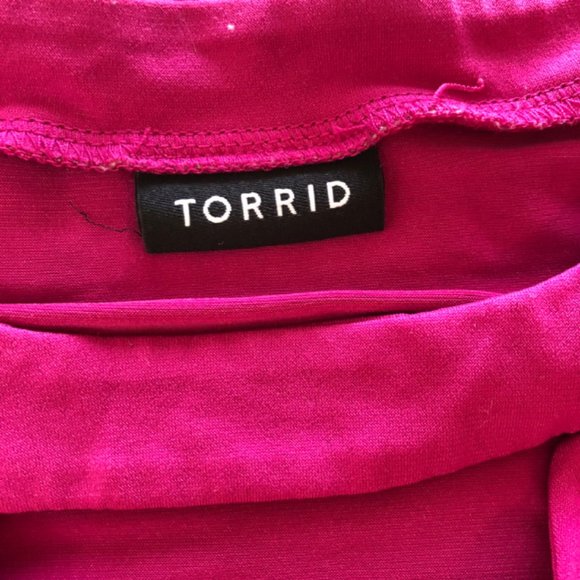 Torrid Pink Keyhole Front Flutter Sleeve Faux Wrap - Picture 7 of 8